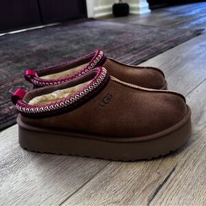 UGG Tan Slip-On Shoes with Red Accents